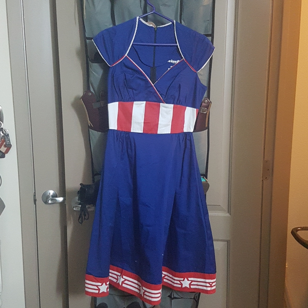 NWOT Thinkgeek Captain America Dress